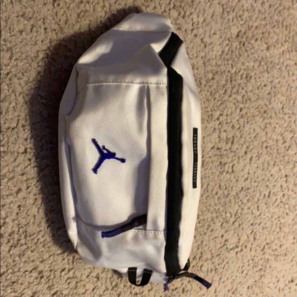 Champion fanny pack